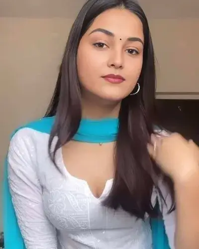Escort In Razole